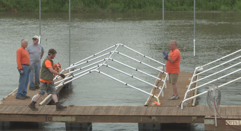 BOAT+CLUB+DOCKS+DESTROYED+BY+GREAT+SIOUX+RIVER