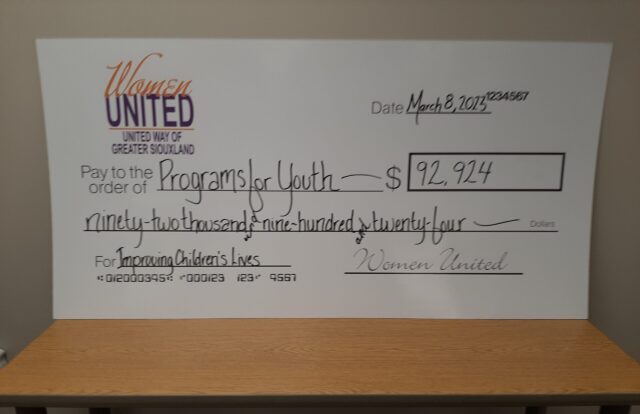 WOMEN UNITED CHECK