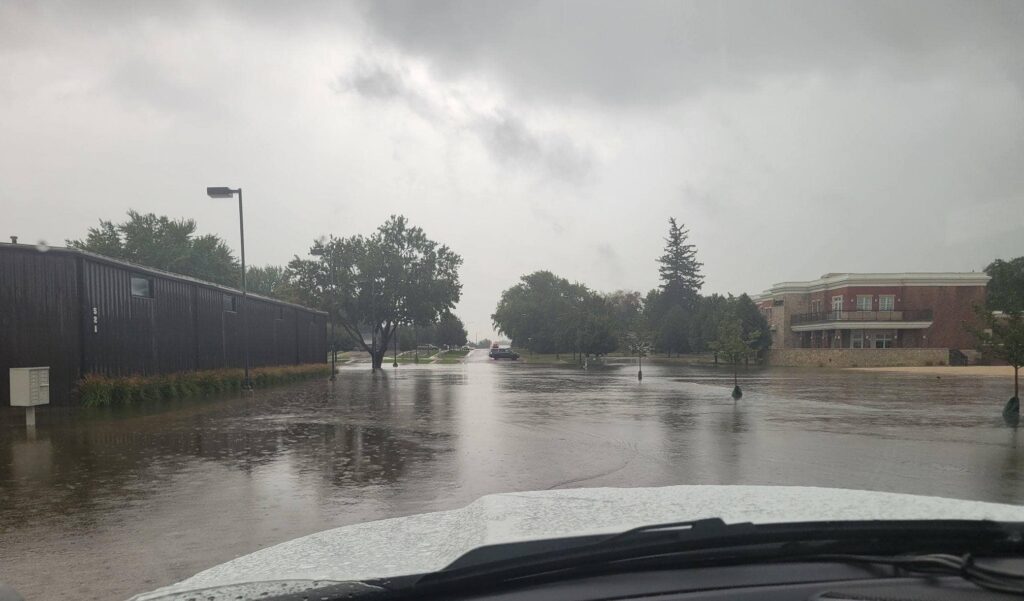 HEAVY RAIN LEADS TO FLASH FLOODS IN NORTHWEST IOWA - KSCJ 1360