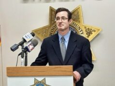 LOOMIS SAYS HE WILL RETRY THOMAS POPP IN 1983 DEATH OF TERRI MCCAULEY