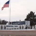 Wreath semi into park