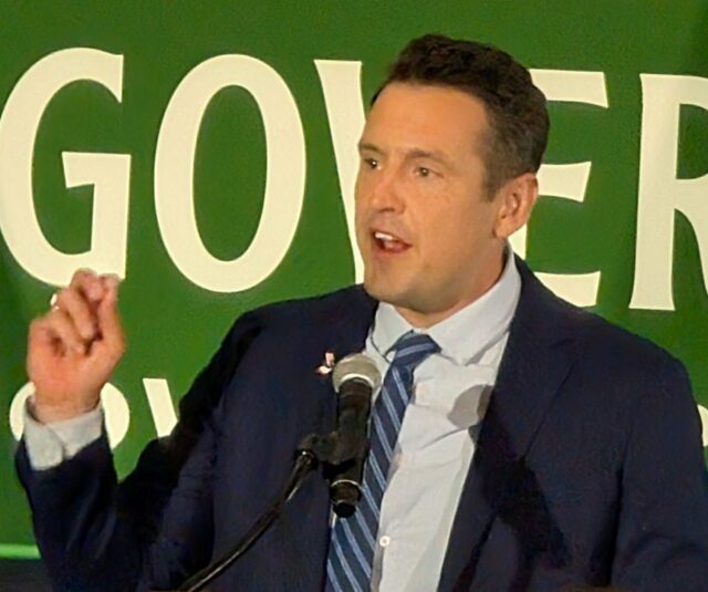 Lahn, Zach primary night